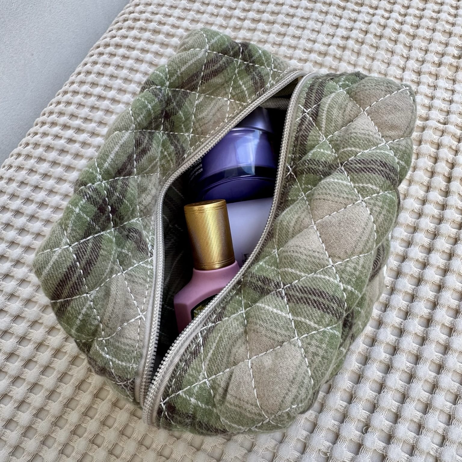 Highland Mini Makeup Bag